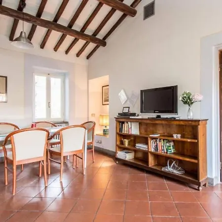 Apartment Campo De Fiori Luxury House