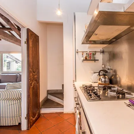 Campo De Fiori Luxury House Apartment